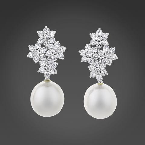 Cartier Triple-Pearl Lavalier