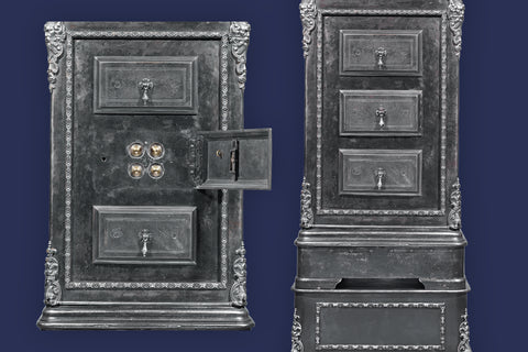 18th-Century Tabletop Italian Diamond Front Iron Safe