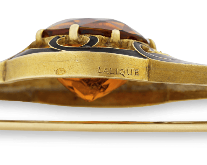 33305254985863_hover