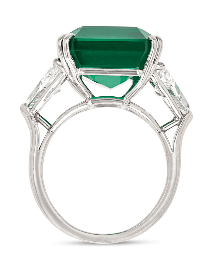 Zambian Emerald Ring, 15.25 Carats