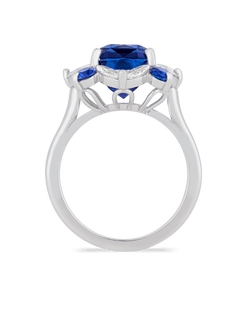 Oscar Heyman Ceylon Sapphire and Diamond Ring, 5.02 Carats